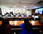 Flávio Arns apresentou relatório favorável ao PL 270/2020 em reunião semipresencial da Comissão de Educação; texto vai ao Plenário
- Foto: Saulo Cruz/Agência Senado